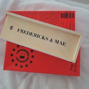 Frederick's & Mae War Games Dominoes Game Set